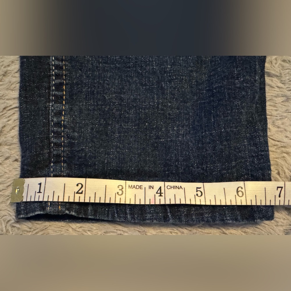 C’est-Toi Premium Y2K Denim Blue Cropped Jeans w/ Stretch & Rhinestone Buttons - Picture 13 of 14